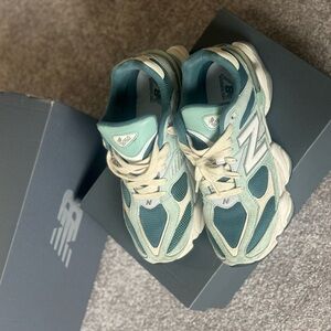 New Balance Green Lifestyle Sneakers